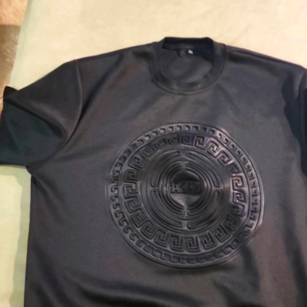 Black Long sleeve shirt